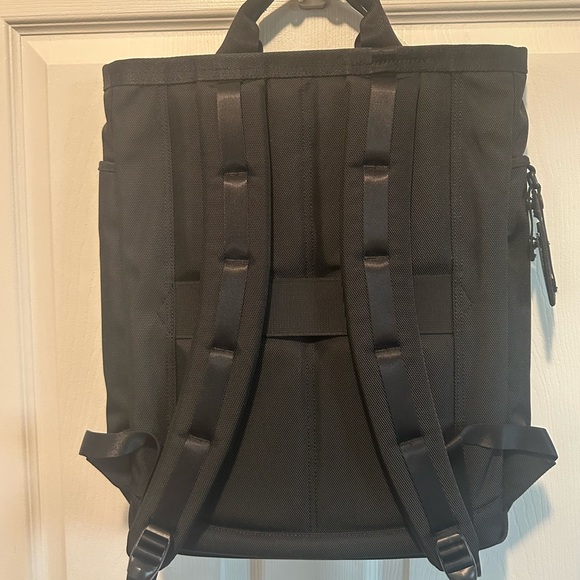 PIONEER Ray Pack Black Backpack New with tag! - Picture 4 of 8